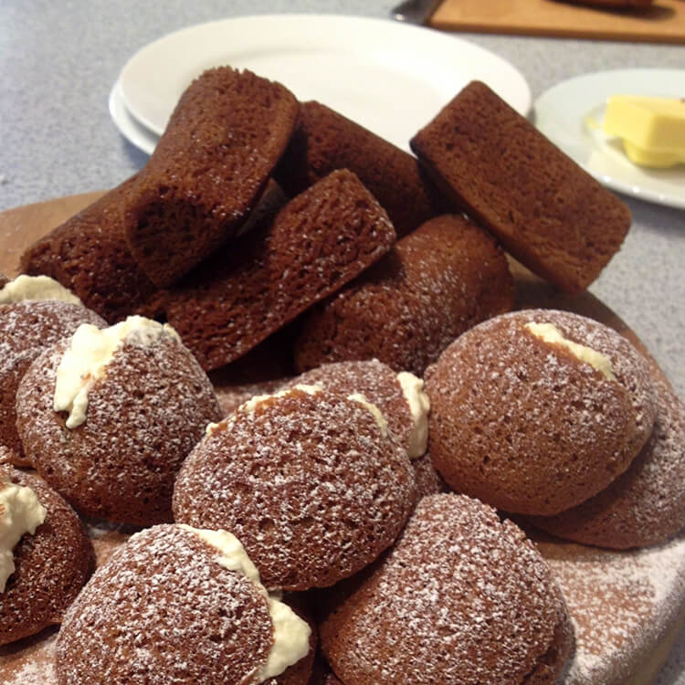 Classic Kiwi Cinnamon Oysters