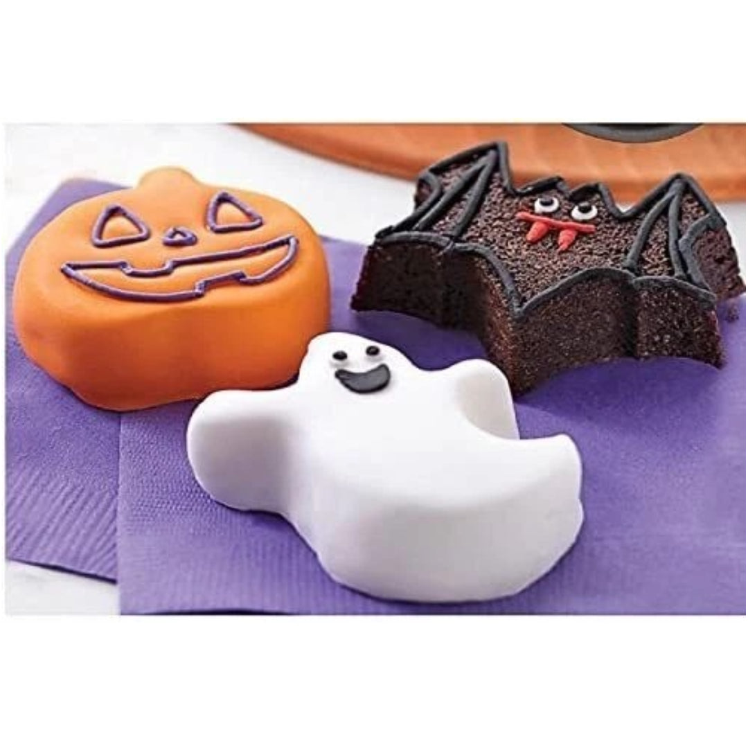 Wilton Halloween Silicone Treat Mould 6 cavity