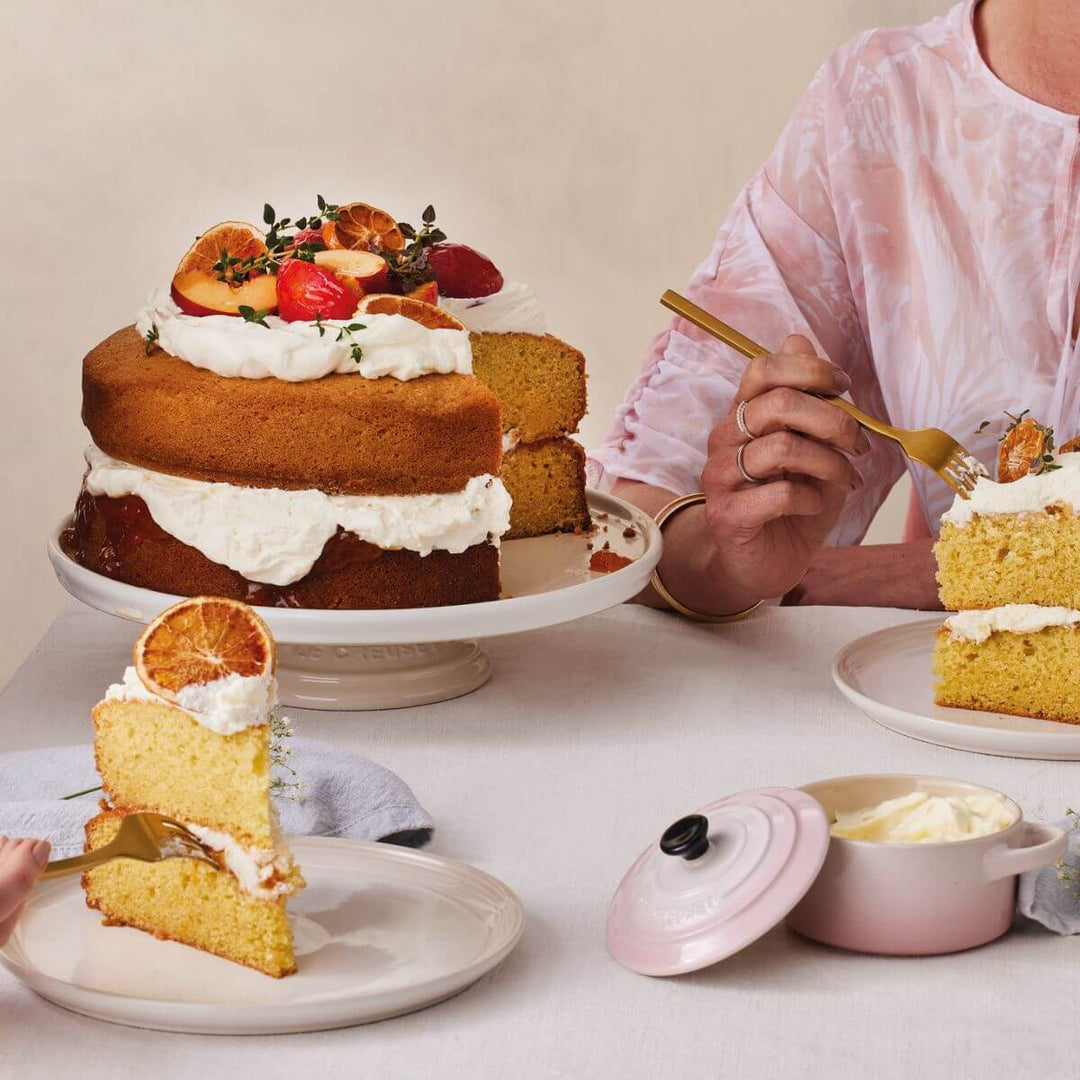 Le Creuset Footed Cake Stand Meringue