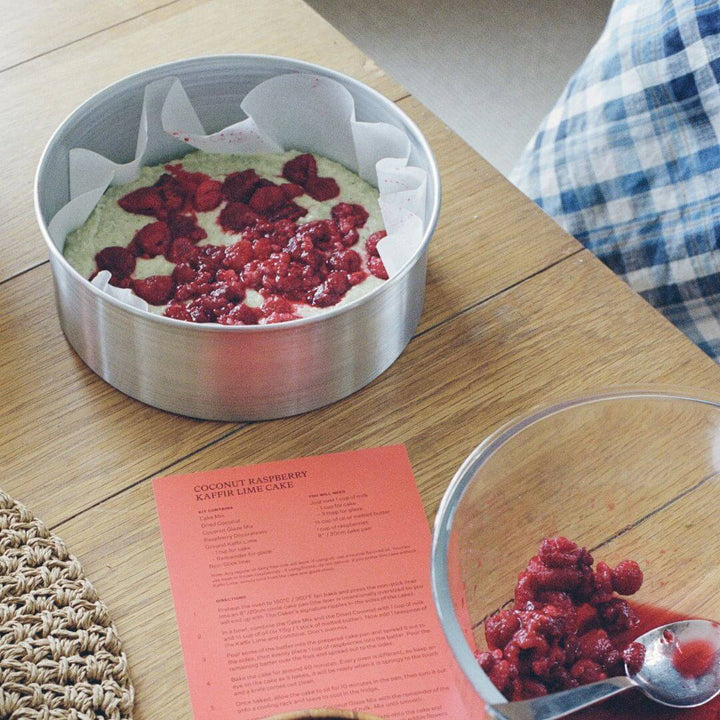 The Caker Coconut Raspberry Lime Leaf Cake Kit