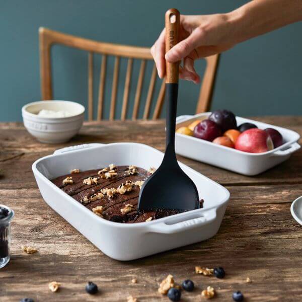 Staub Acacia Wood & Silicone Turner 30cm