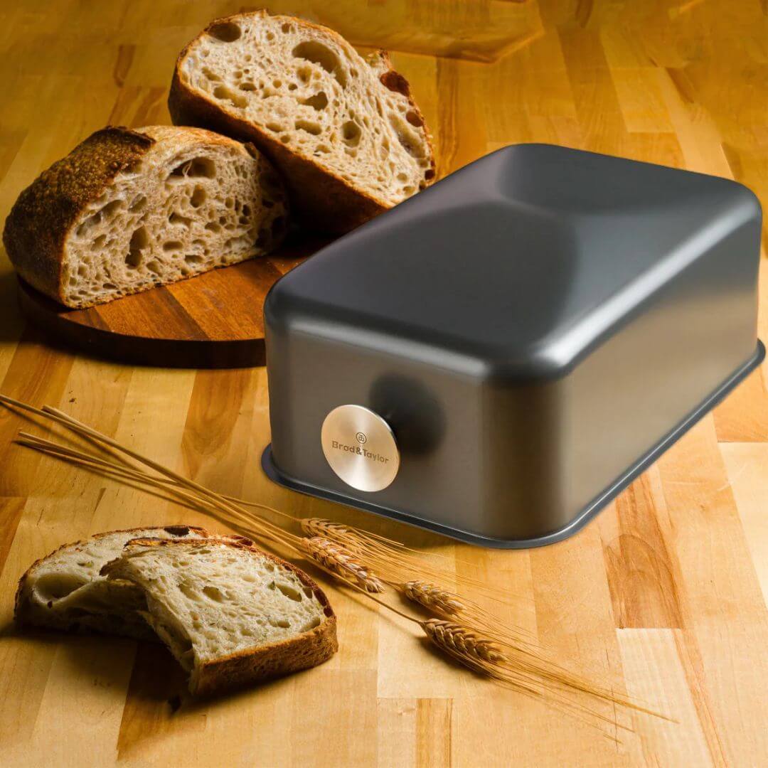 Brød & Taylor Batard Baking Shell