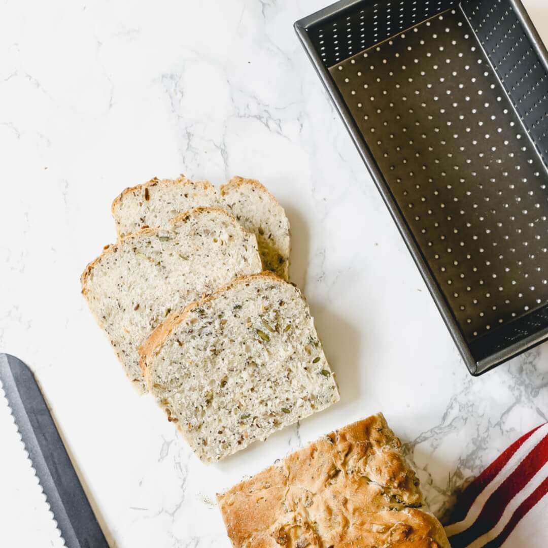 Crusty Bake Non-Stick 1lb Loaf Pan 15x9x7cm