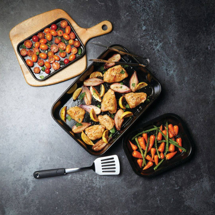 MasterCraft Pro Vitreous Enamel Shallow Roast Pan