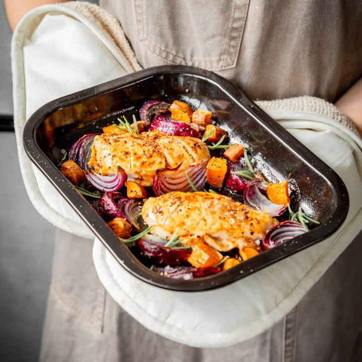 MasterCraft Pro Vitreous Enamel Shallow Roast Pan