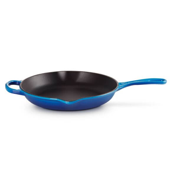 Le Creuset Signature 26cm Cast Iron Skillet