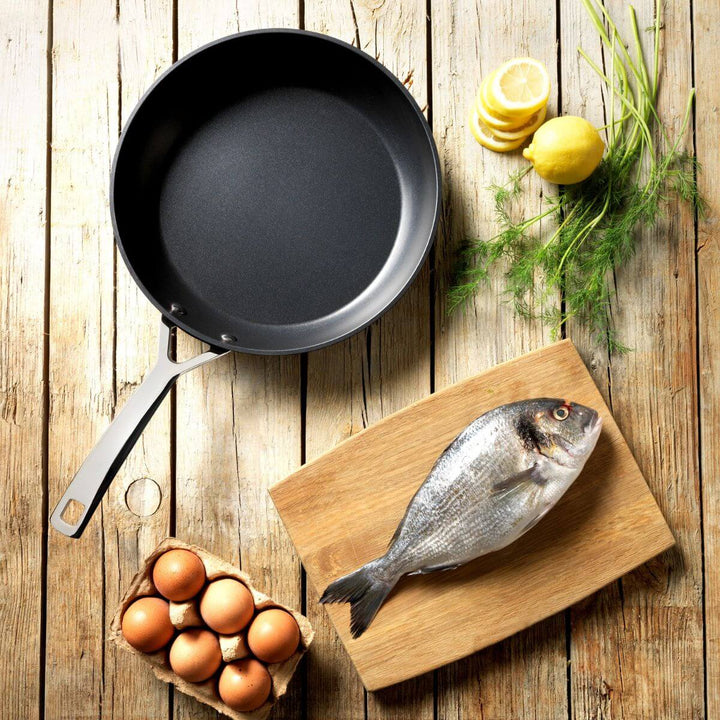 Le Creuset Toughened Non-Stick Shallow Frypan Set 2pce
