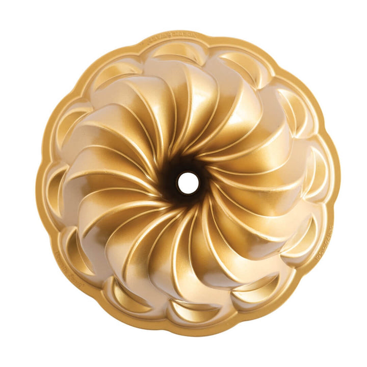 NordicWare Pirouette Gold Bundt Pan