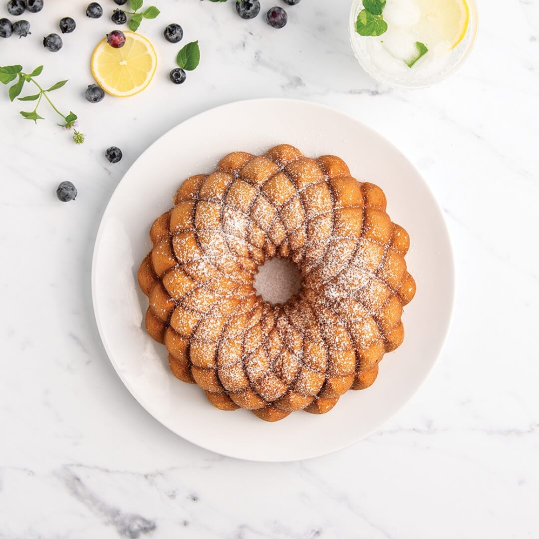 NordicWare Kaleidoscope Gold Bundt Pan