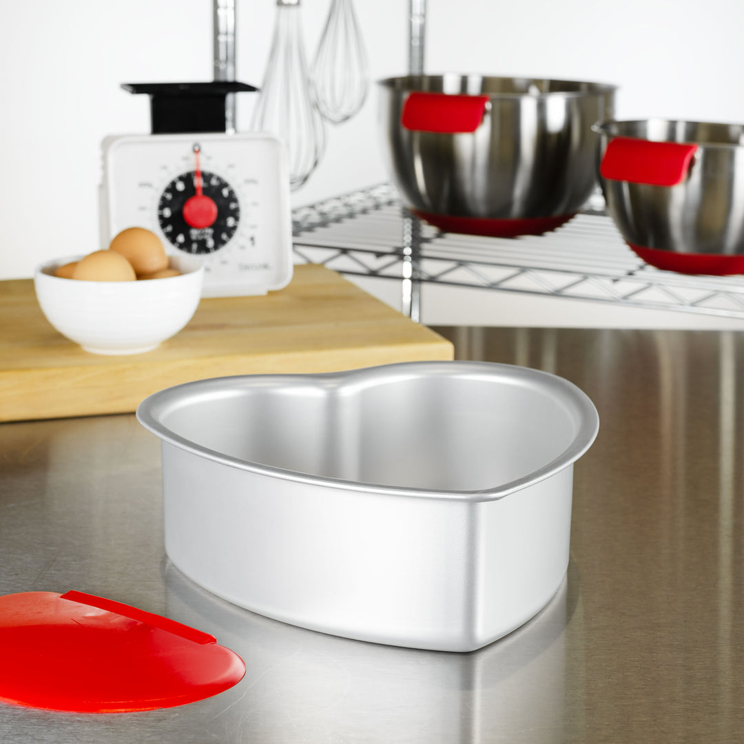 Fat Daddio's Heart Cake Pans