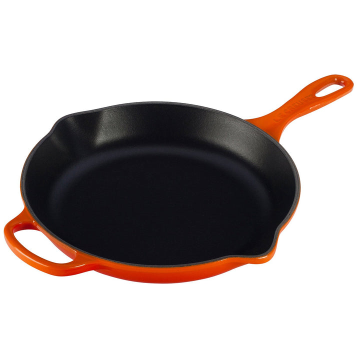Le Creuset Signature 26cm Cast Iron Skillet