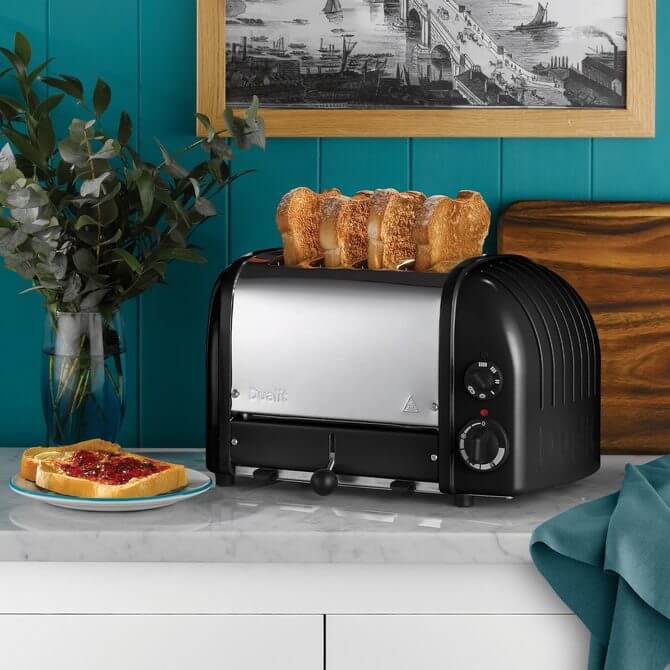 Dualit Classic Toaster 4 Slice Matt Black