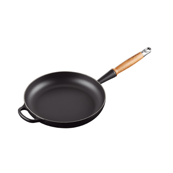 Le Creuset Classic Frypan 26cm with wooden handle
