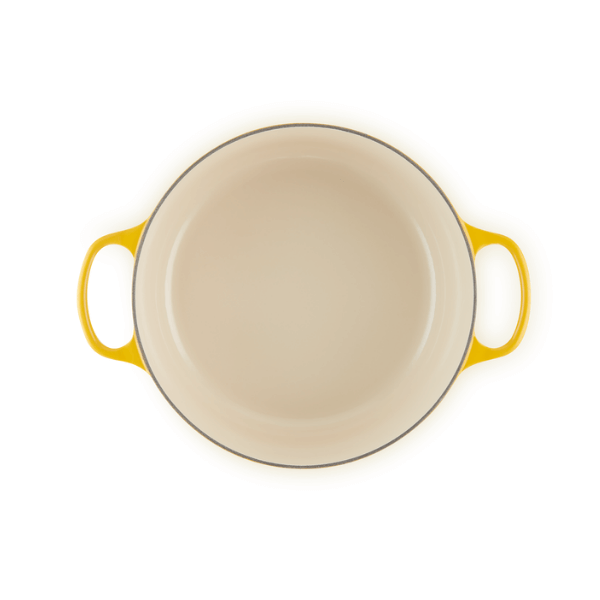 Le Creuset Signature Round Casserole Nectar