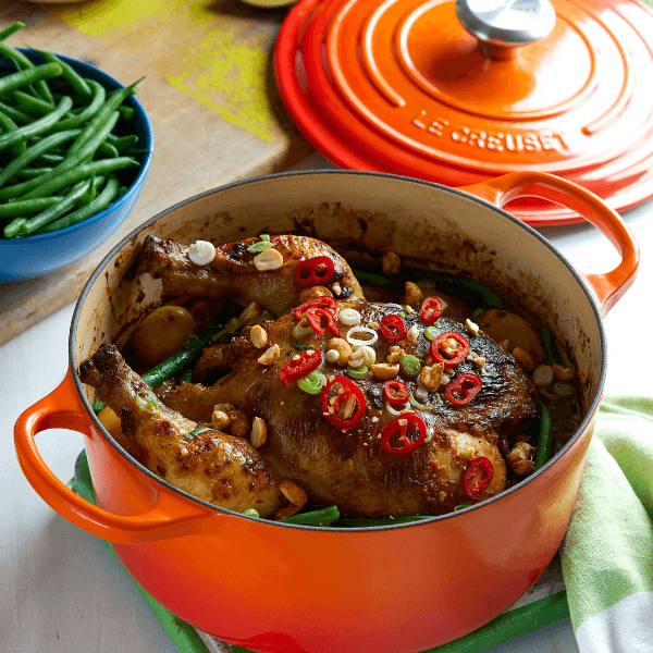 Le Creuset Signature Round Casserole Volcanic