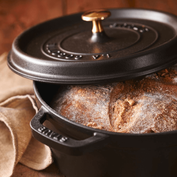 Staub Round Cocotte Matte Black