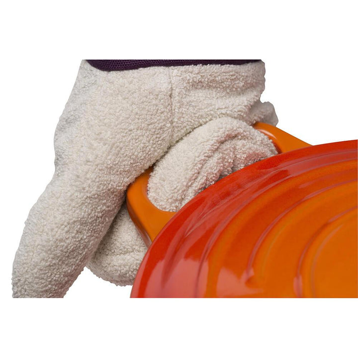 Le Creuset Signature Round Casserole Volcanic