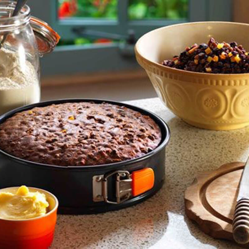 Le Creuset Fruit Cake