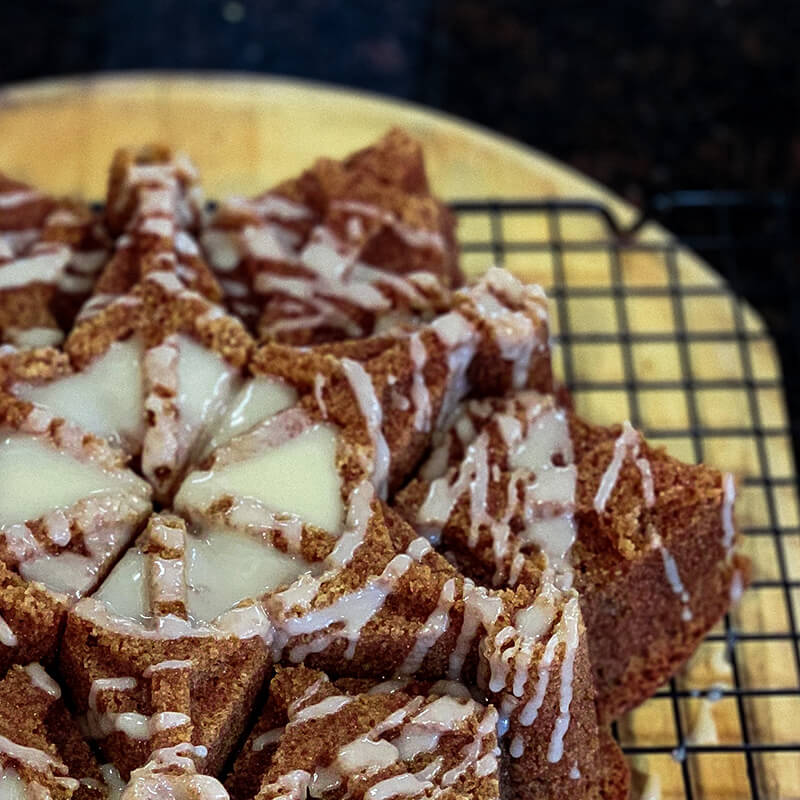 Spiced Hot Toddy Cake