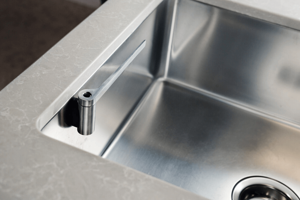 HAPPY SiNKS