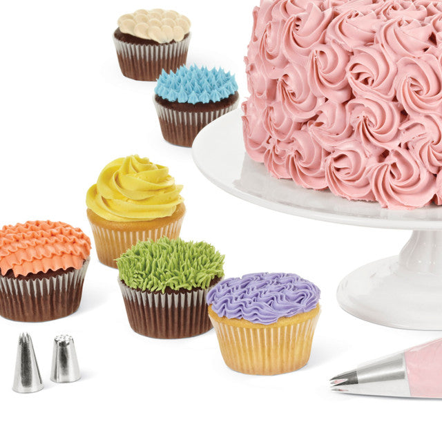 Wilton Beginning Buttercream Decorating Set 20pc