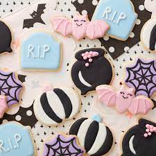 Wilton Metal Haunted House Cookie Cutter Set 7pc