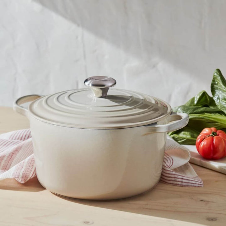 Le Creuset Signature 26cm Deep Round Casserole