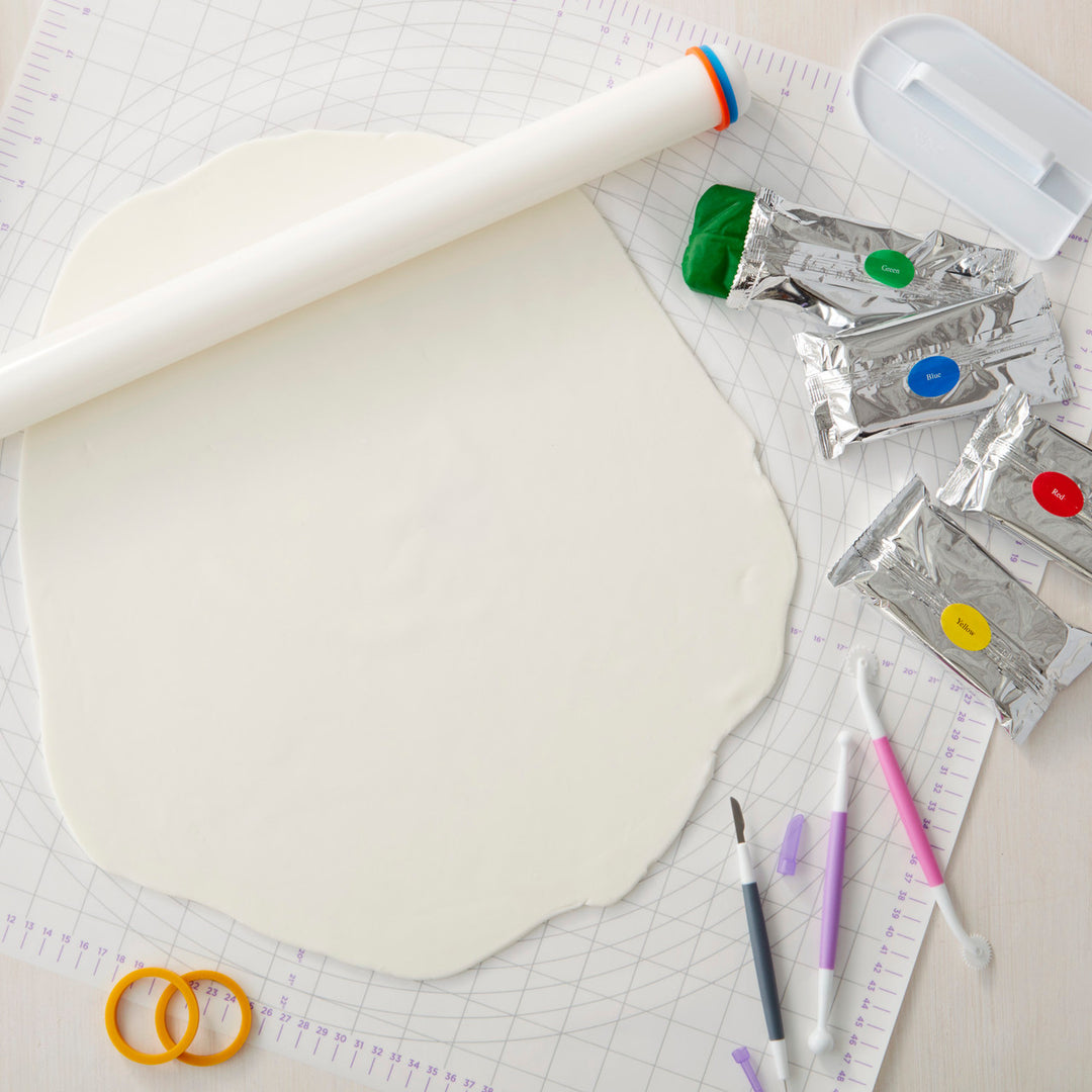 Wilton Roll 'n Cut  Measuring Mat