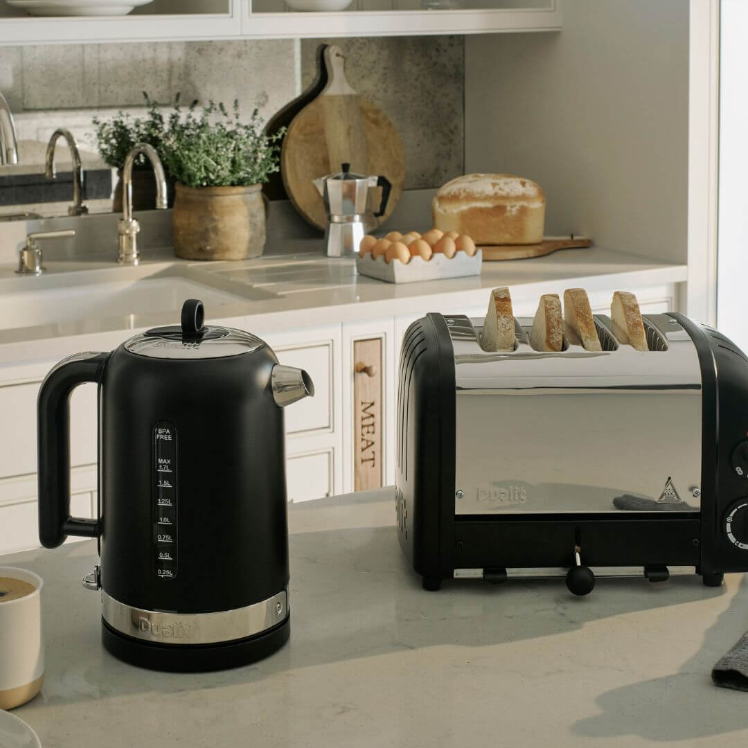 Dualit Classic Matt Black Kettle 1.7L