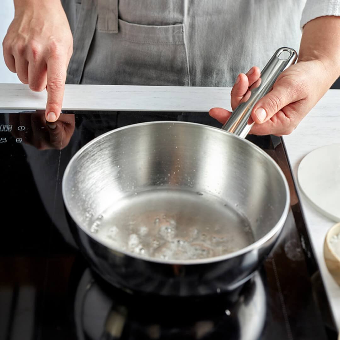 Demeyere Apollo 7-Ply Conical Sauté Pan