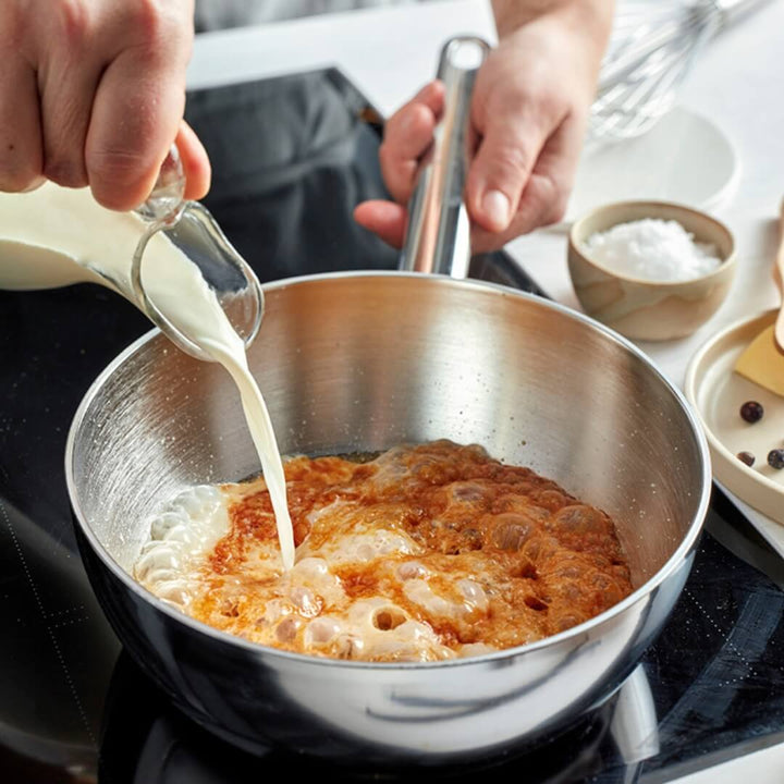 Demeyere Apollo 7-Ply Conical Sauté Pan