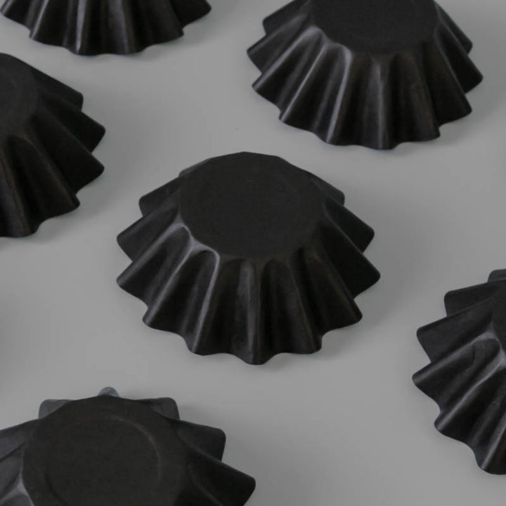 Papyrus Black Bloom Baking Cups 24pk