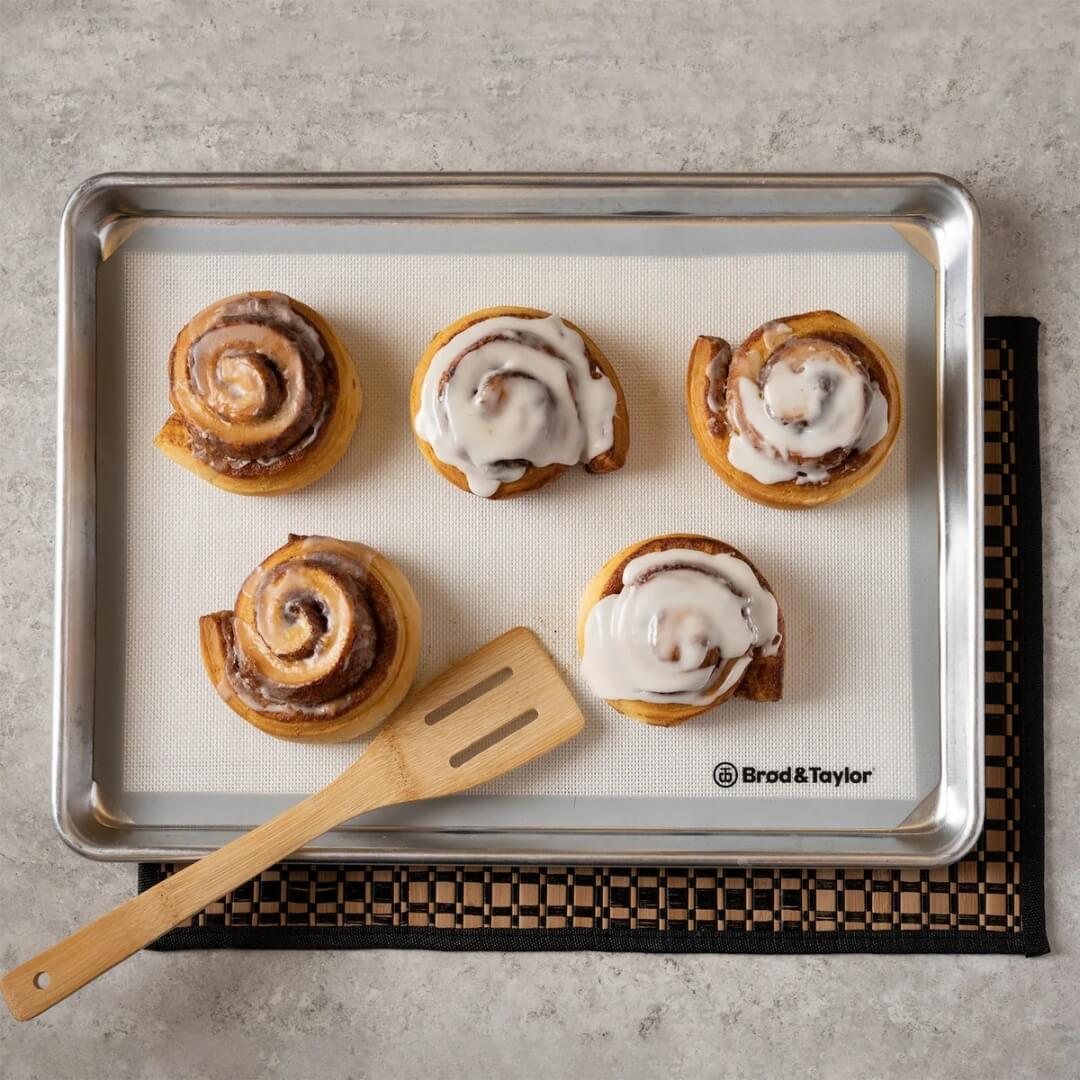 Brød & Taylor Non-Stick Silicone Baking Mat Regular