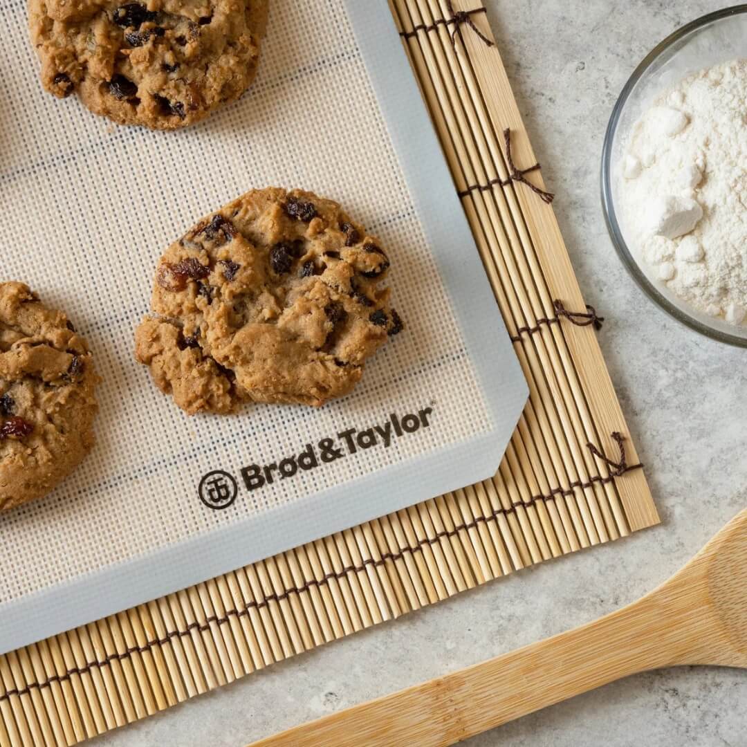 Brød & Taylor Non-Stick Silicone Baking Mat Regular