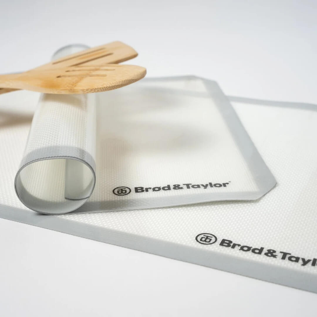 Brød & Taylor Non-Stick Silicone Baking Mat Regular