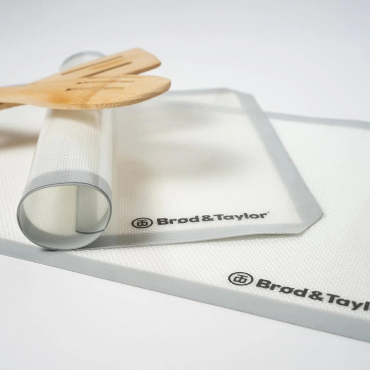 Brød & Taylor Non-Stick Silicone Baking Mat Regular