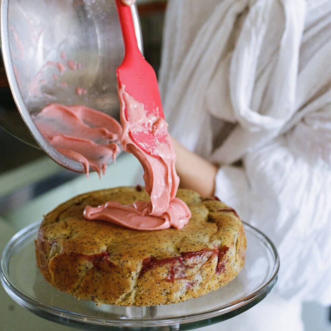 The Caker Lemon Strawberry Cake Kit
