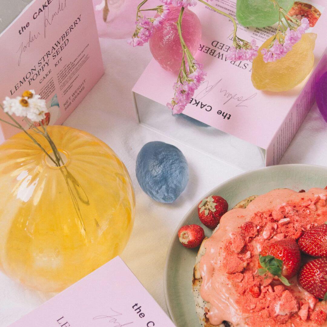 The Caker Lemon Strawberry Cake Kit