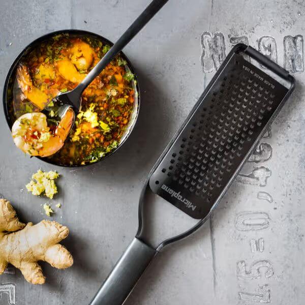 Microplane Black Sheep Coarse Grater