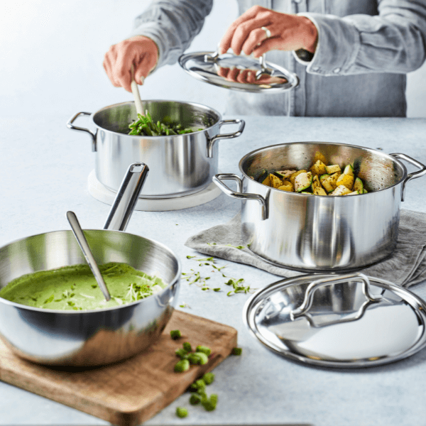 Demeyere Apollo 7-Ply Conical Sauté Pan
