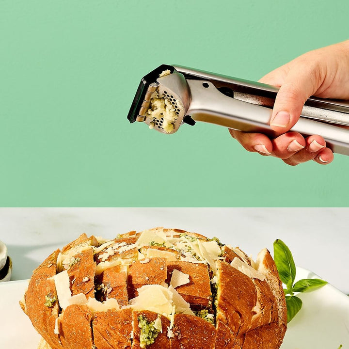 Dreamfarm Garject: Garlic Press