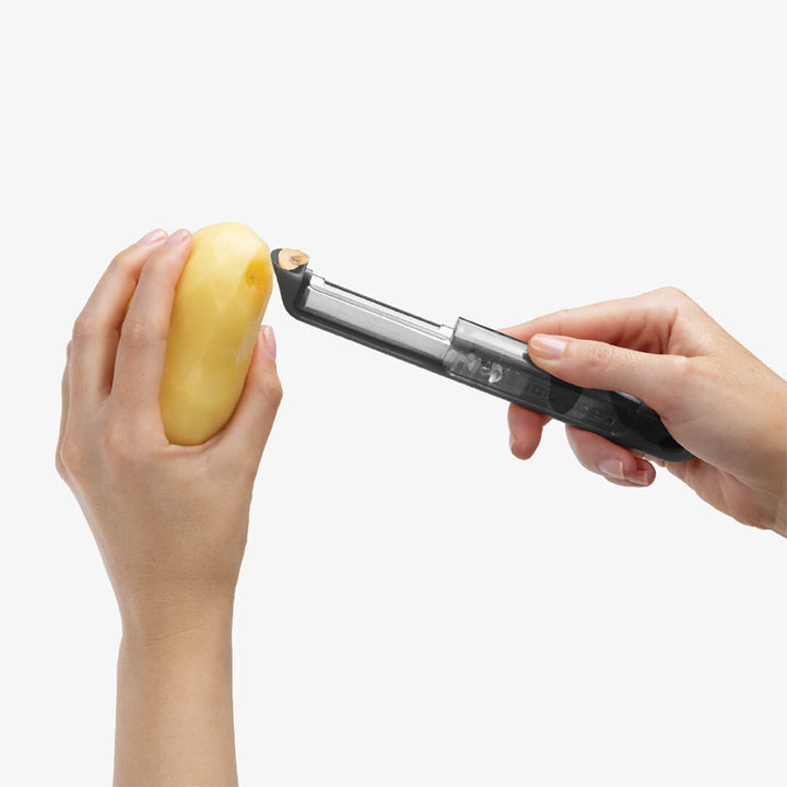 Dreamfarm Sharple: Self-Sharpening Peeler
