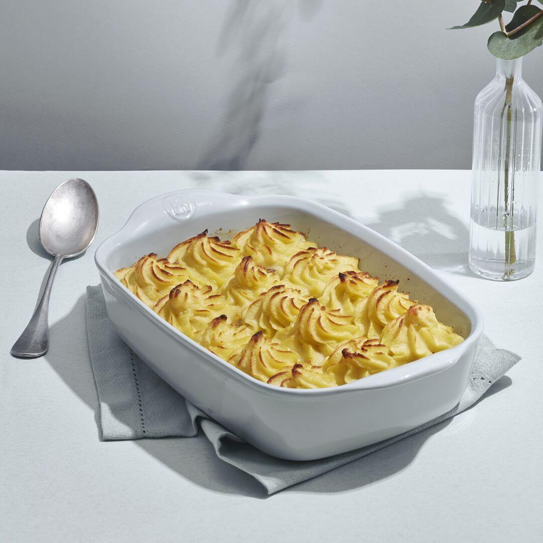 Emile Henry Medium Rectangular Oven Dish Ecume