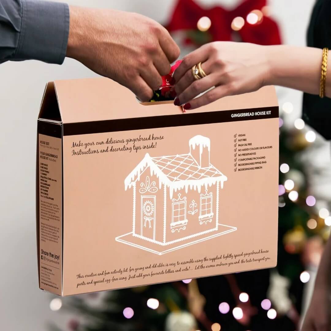 Gingerbread Folk Gingerbread House Kit 600g