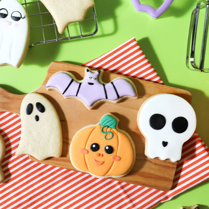 PME Halloween Cookie Cutters with Comfort Grip 4pk