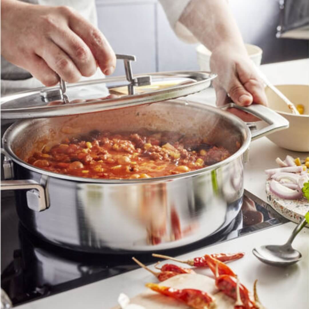 Demeyere Industry 5 Low Casserole with Lid