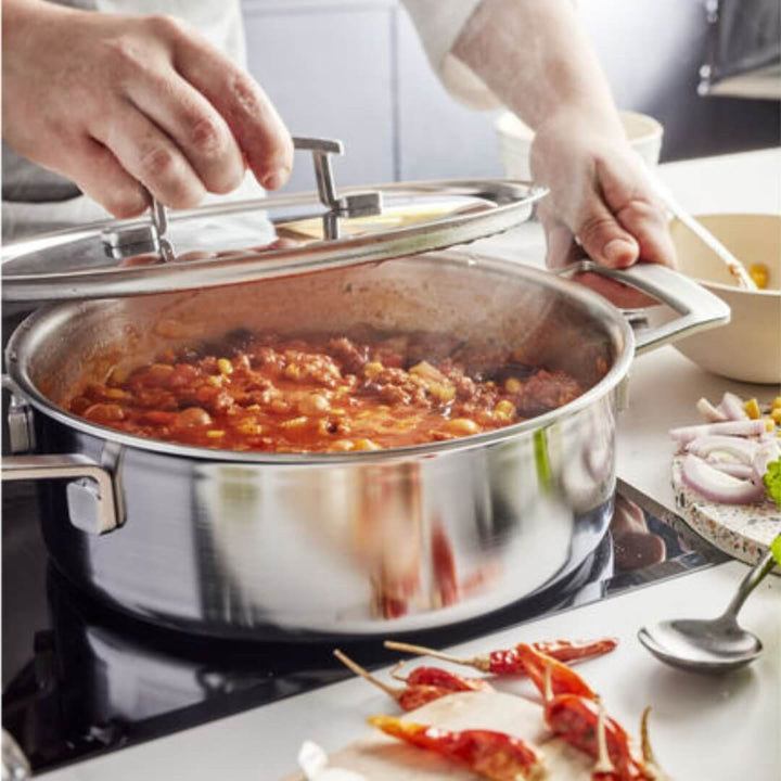 Demeyere Industry 5 Low Casserole with Lid