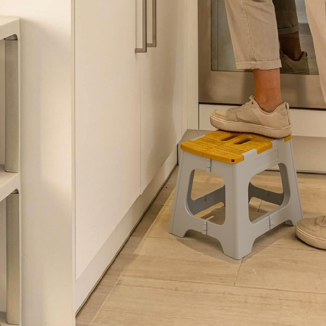 Vigar 27cm Grey with Bamboo Foldable Stool