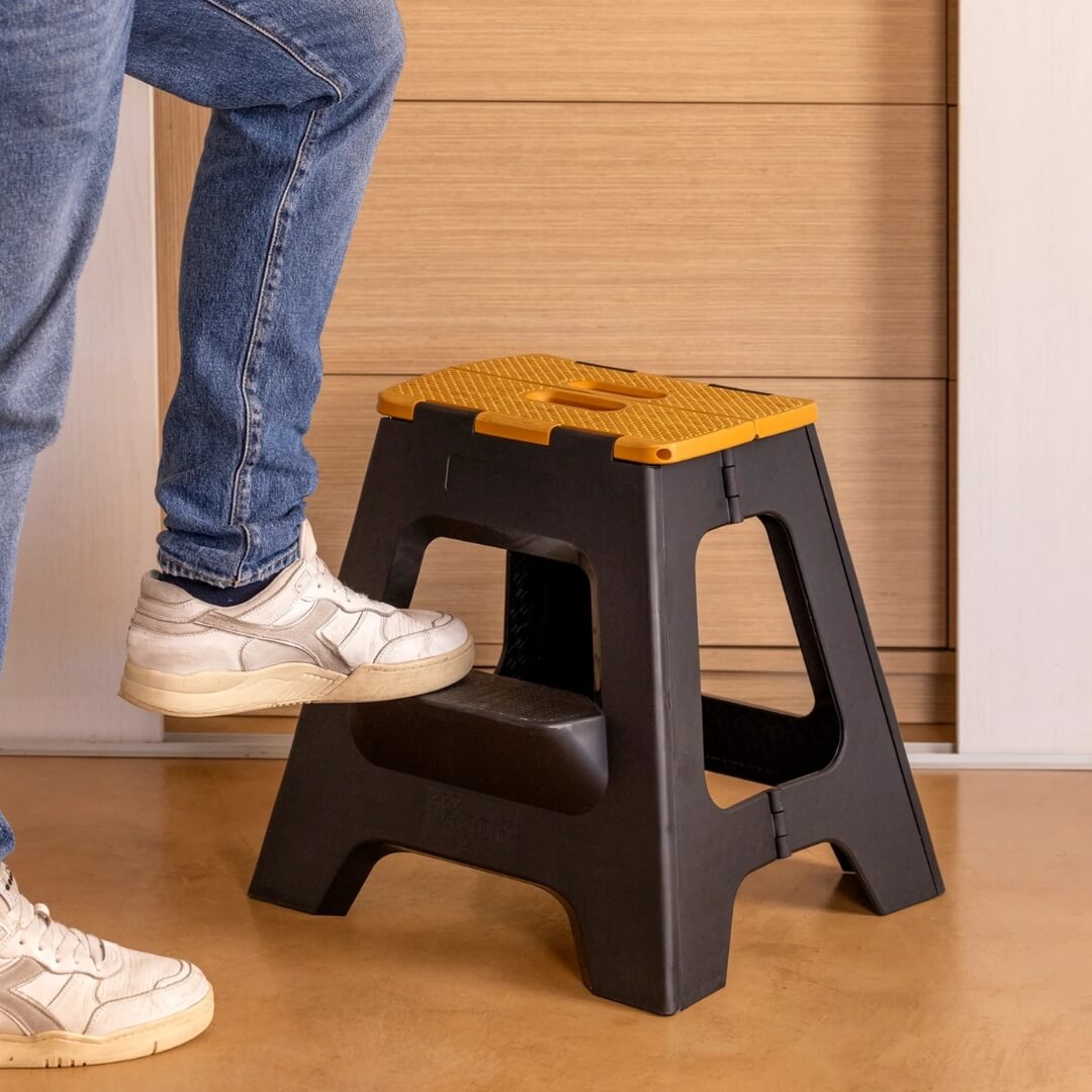 Vigar 40cm Black with Bamboo Foldable Stool