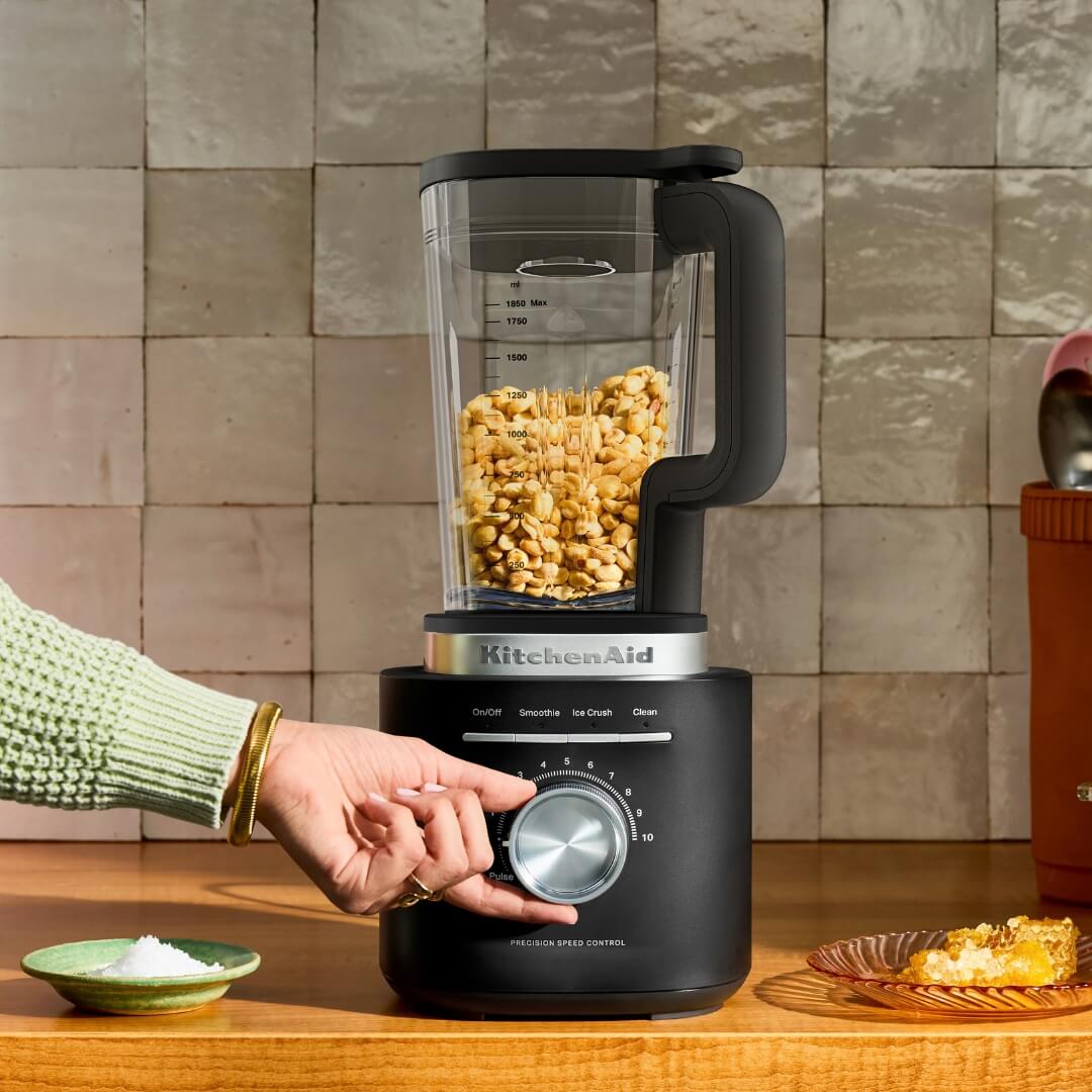 KitchenAid K200 Glass Jug Blender